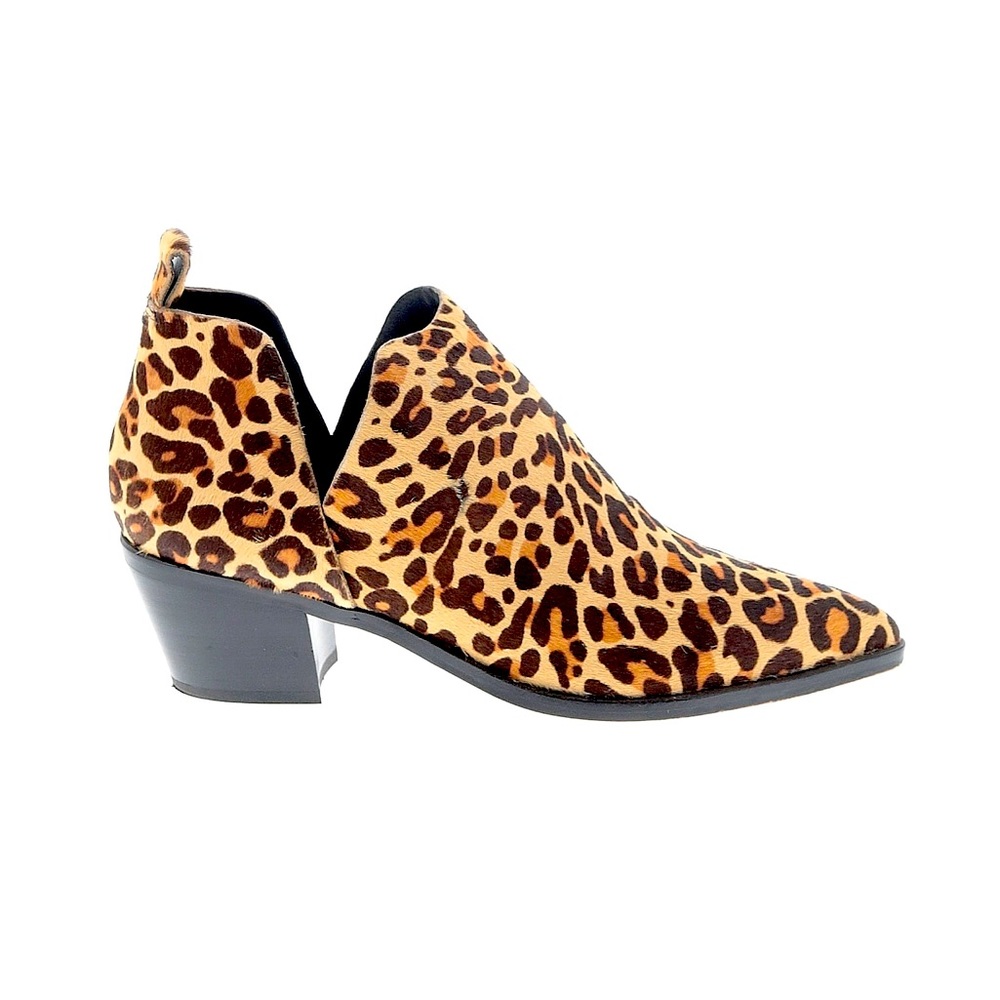 ✨ Dolce Vita Leopard Print Calf Hair Ankle Boots!